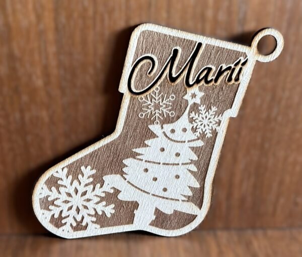 Nimeline jõulusokk kuusepuuga