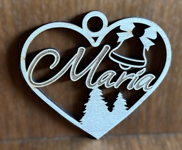 Nimeline jõuluehe südamekujuga