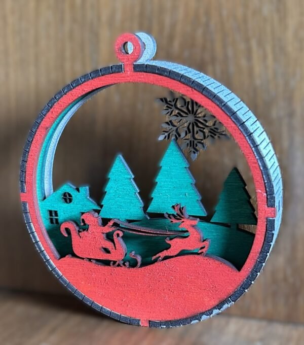 3KihilineJõuluvanaMetsMaja2 3 kihiline Jõuluehe