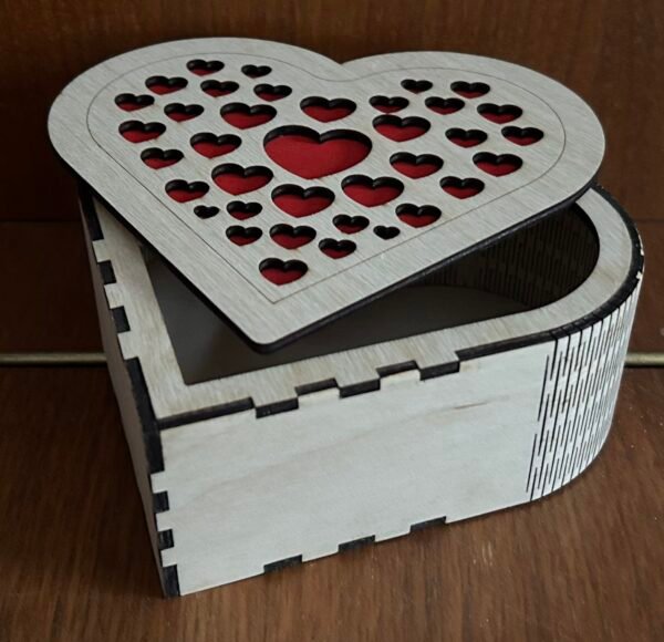 IMG_5422 Südamekujuline sõbrapäeva karp